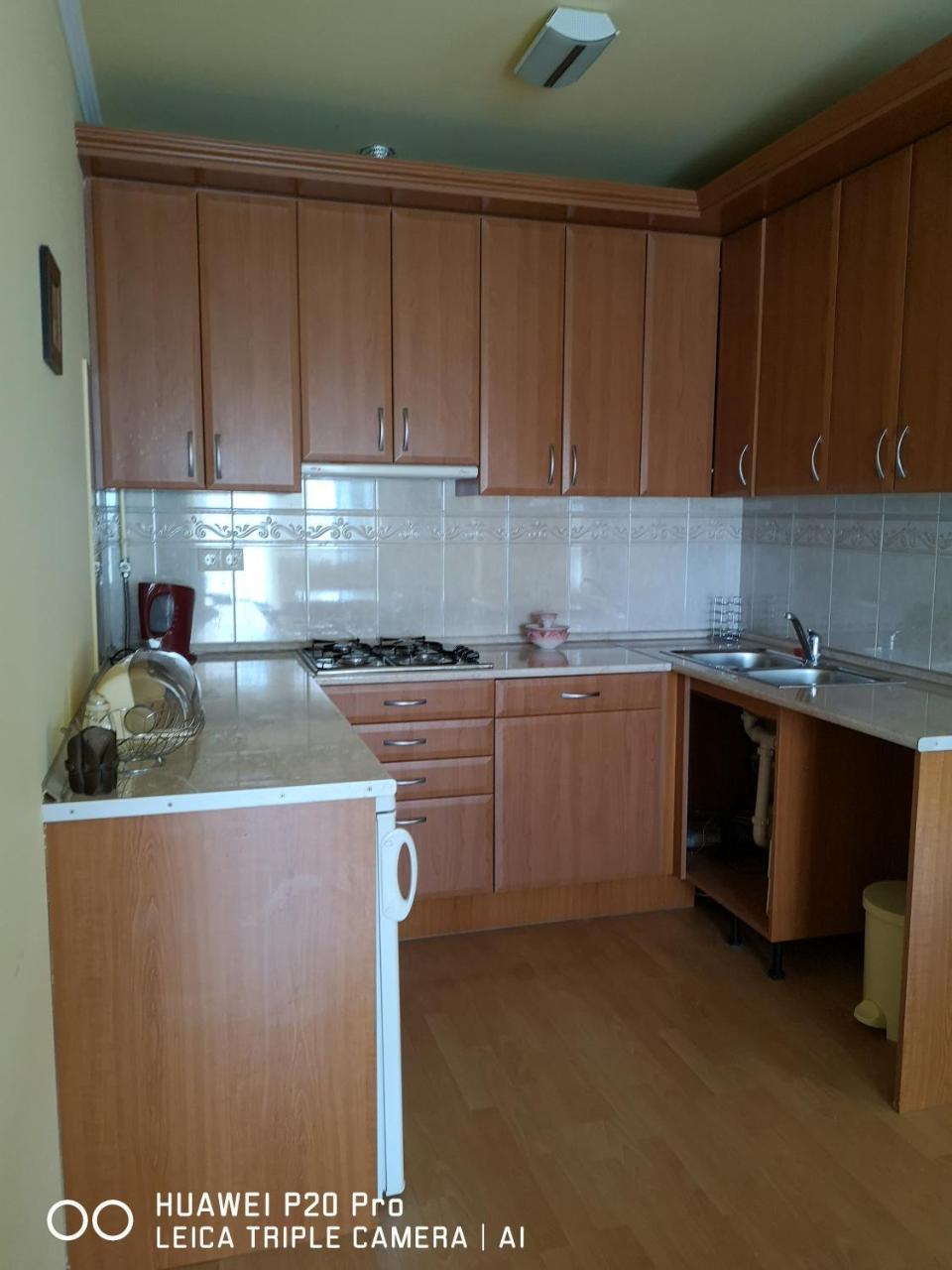 Vida Apartman Sarvar Ngoại thất bức ảnh